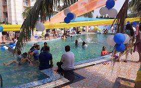 La Platina Premium Suites, Near Sea Beach 4*